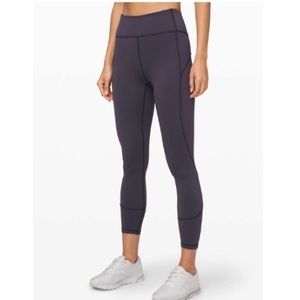 Brand New w/o tag Lululemon In Movement Tight 21"